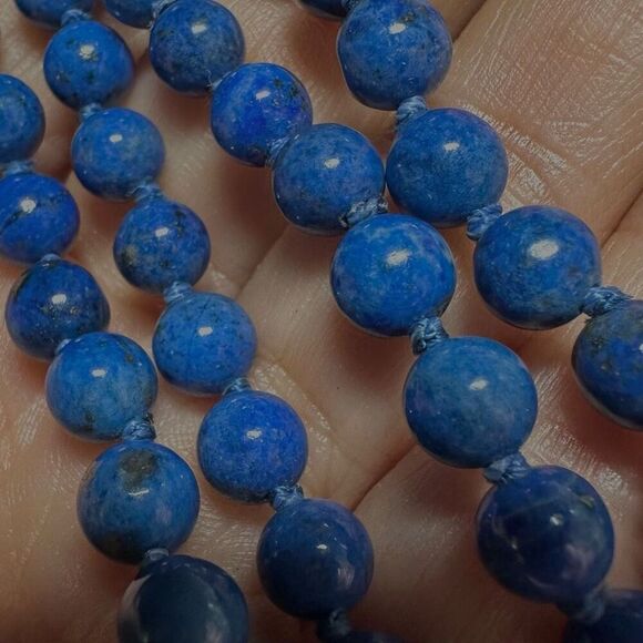 lapis lazuli long knotted beaded necklace - Picture 6 of 6